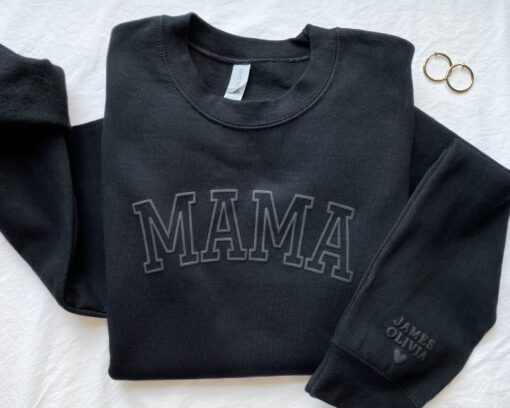 Personalized Mama Sweatshirt with Kid Names on Sleeve, Mothers Day Gift, Birthday Gift for Mom - Image 2